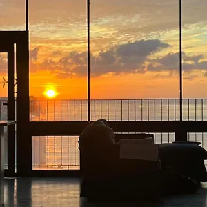 Sunrise Apartamento